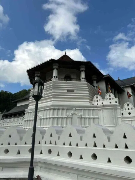 Kandy attractions in sri Lanka